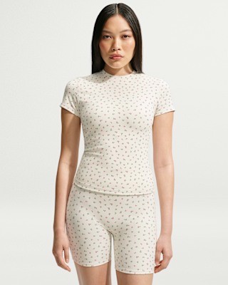 NikeSKIMS Matte Women's Printed Padded Baby T-Shirt. Nike.com